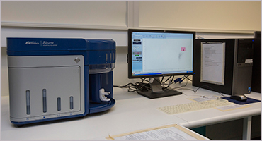 Spectrum TWO FT-IR spectroscopy PerkinElmer