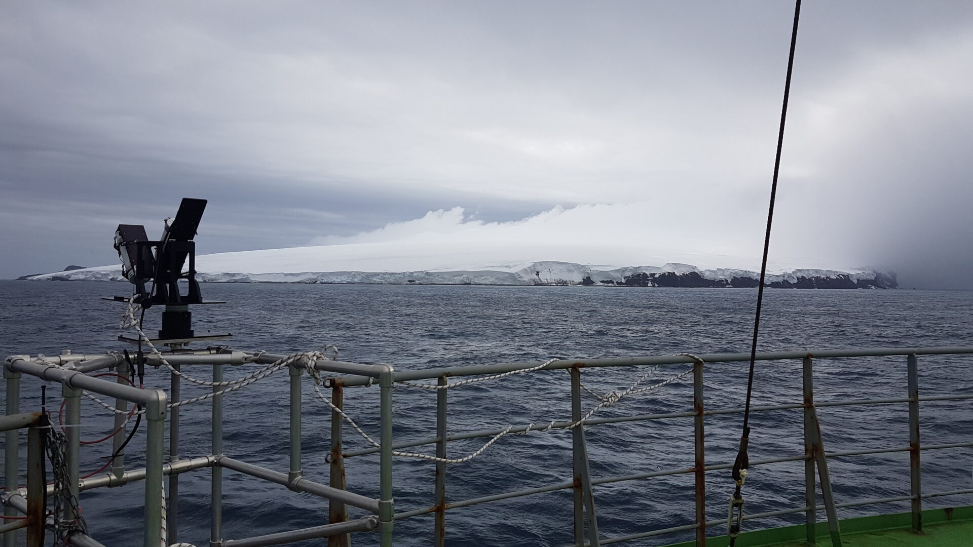 Robinson radiometers at South Sandwich Islands